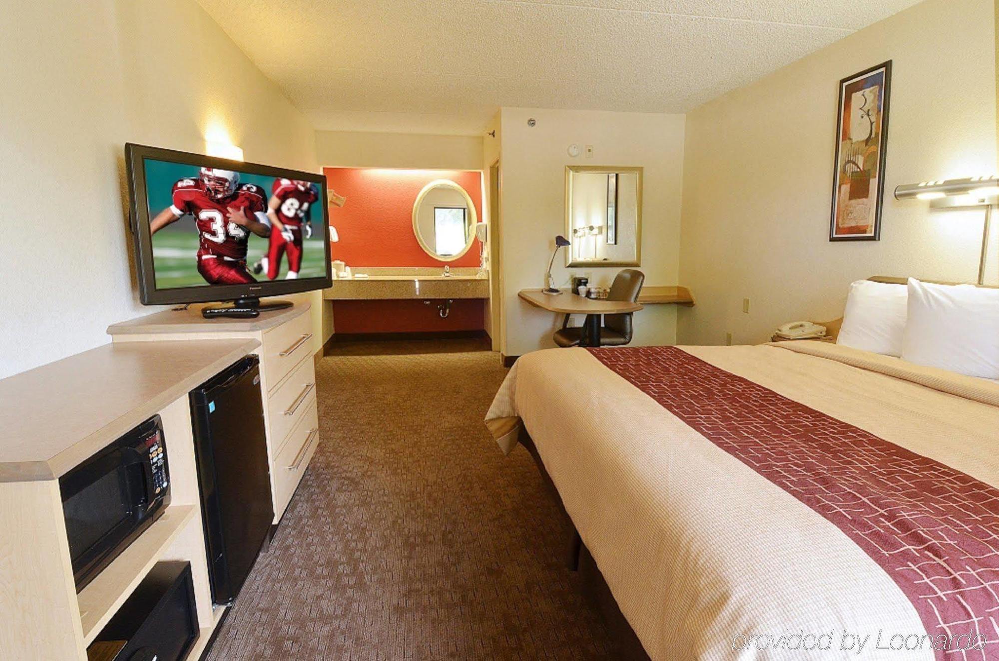 Red Roof Inn Cleveland Airport - Middleburg Heights Habitación foto